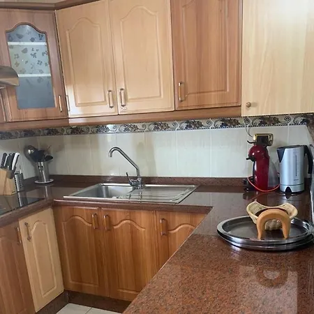 Villa Del Sur Con La Piscina Privada