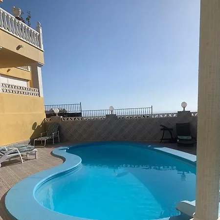 Villa Villa Del Sur Con La Piscina Privada